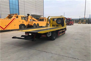 黄松峪乡非事故拖车