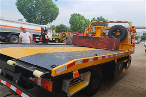 黄松峪乡附近拖车电话号码服务